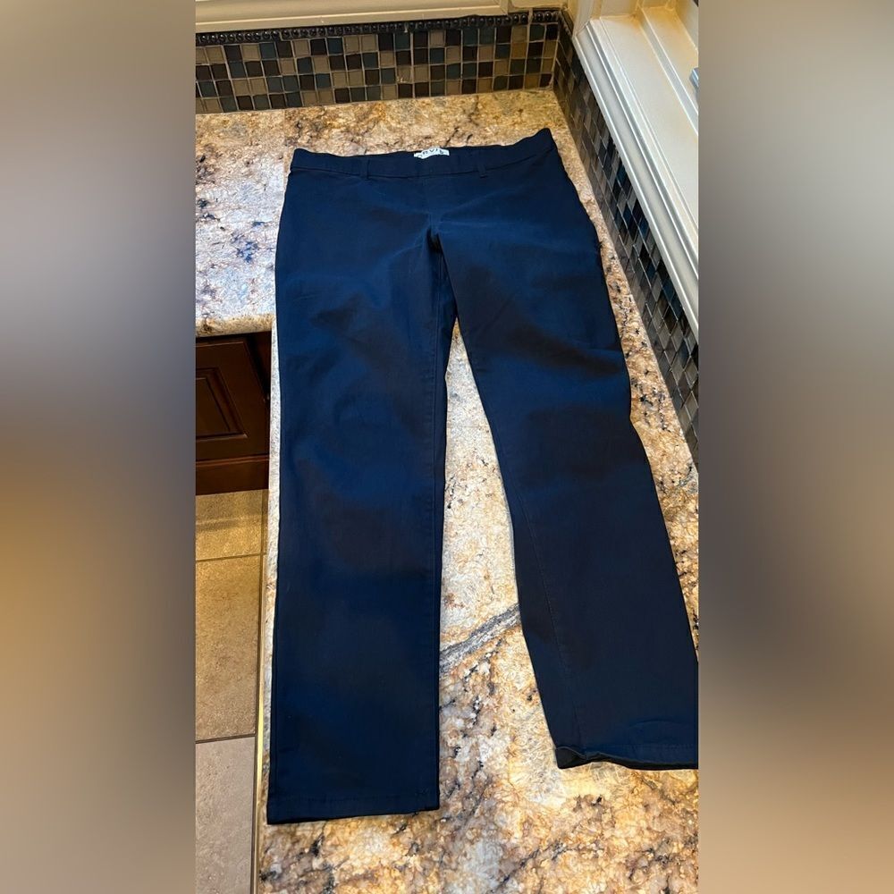 Orvis Navy pull on pants - Picture 9 of 9